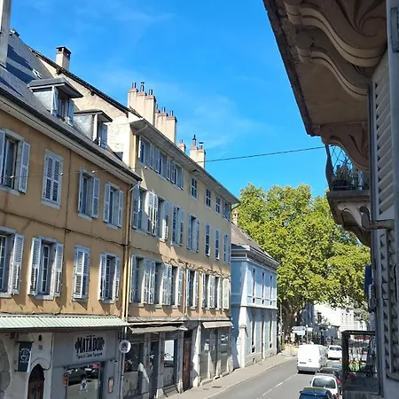 Apartment Renove Au Coeur De
